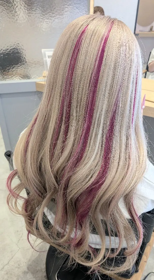 ロング エクステ 古屋 美春のヘアスタイル