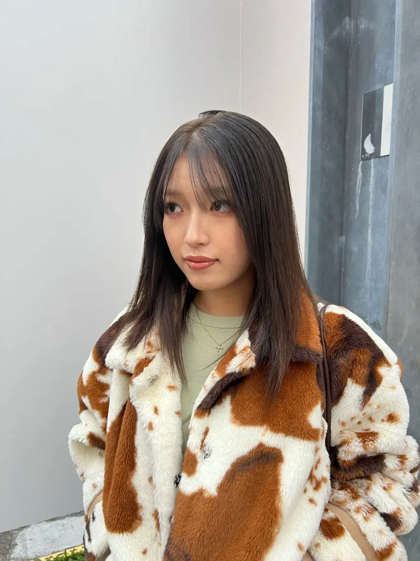 ミディアム ヘアカラー トリートメント うるぷる髪 🤍 Naanoのヘアスタイル