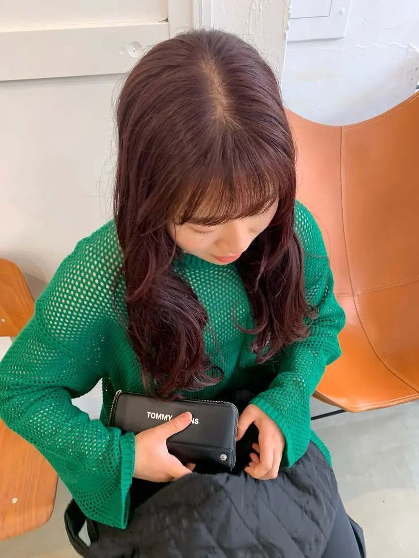 カラー ボルドーカラー ブラウンカラー ヘアカラー 中津/透明感カラー 上村 菜緒のヘアスタイル