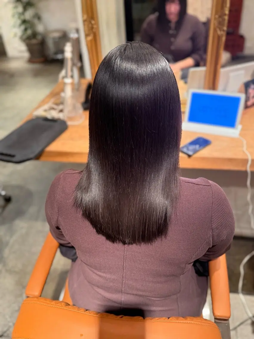 ミディアム カット 縮毛矯正 トリートメント 髪質改善／美髪矯正 林田和真のヘアスタイル