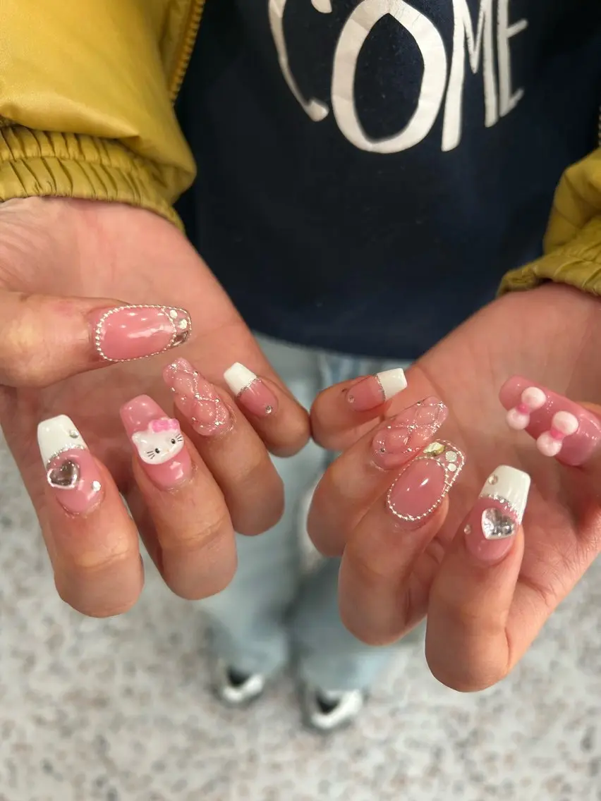 ネイル ハンドネイル 小松 千冬のネイルデザイン