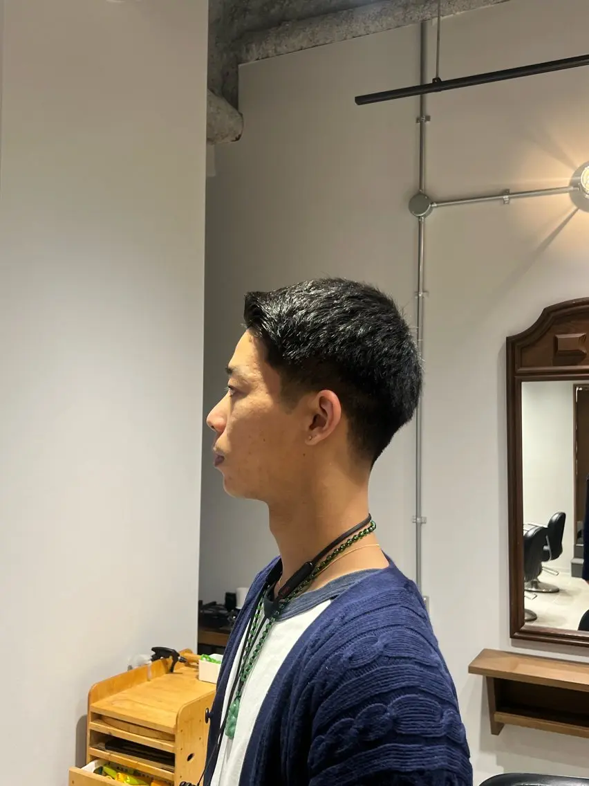 ショート メンズ 渡邉 真也のヘアスタイル