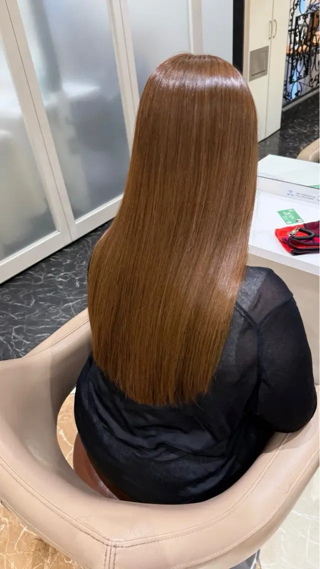ロング カット 縮毛矯正 髪質改善カラー なーこ💖🌈のヘアスタイル