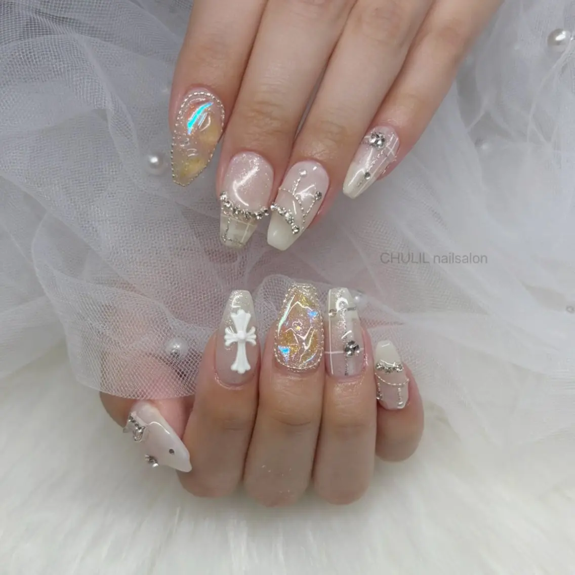 ネイル ハンドネイル CHULIL nailsalonのネイルデザイン