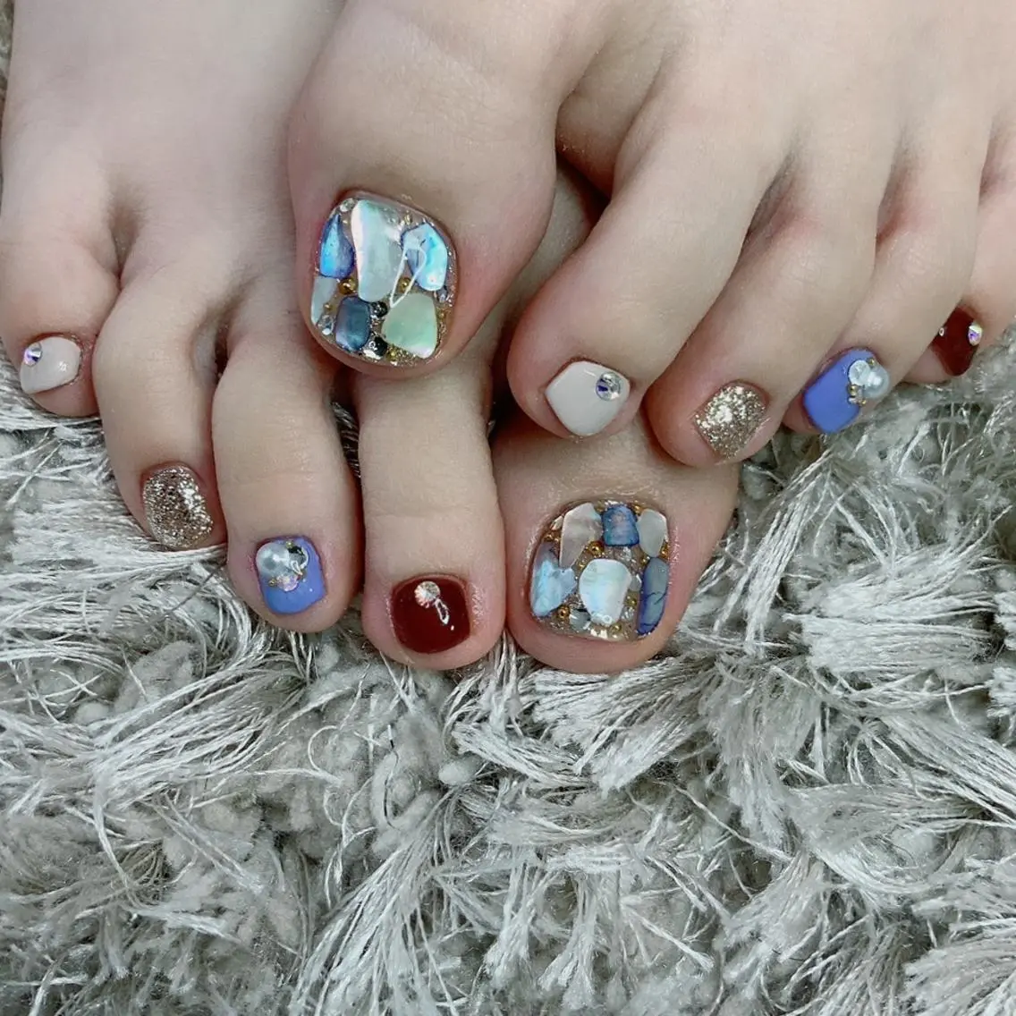 ネイル フットネイル ･:*+.✳︎˚✧₊ MAKI NAILのネイルデザイン