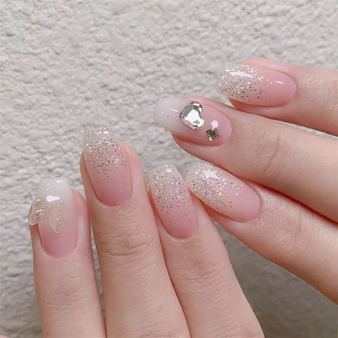 ネイル ハンドネイル 🎀M nails✨ ビューティーのネイルデザイン