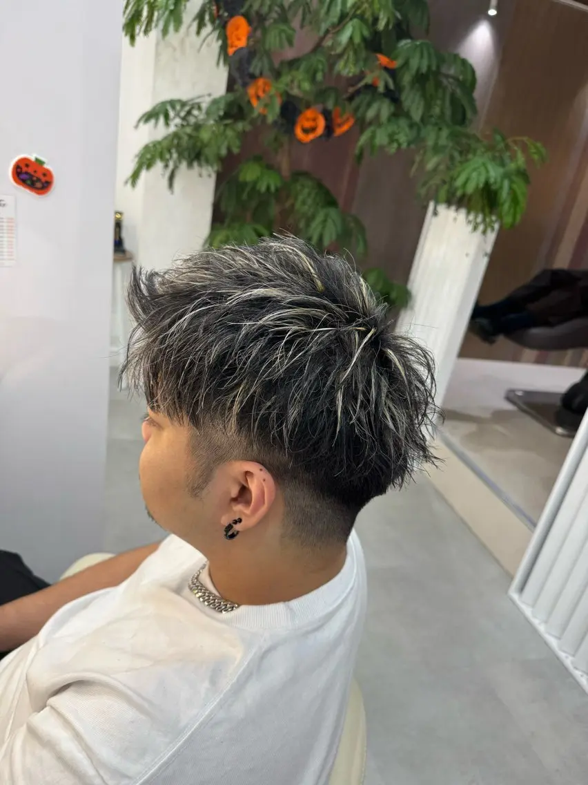 カラー メンズ 山下 光太郎のヘアスタイル