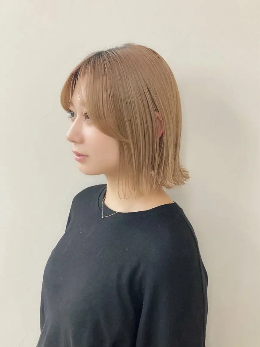 ショート ボブ 外ハネヘア 杉浦 彰紀のヘアスタイル