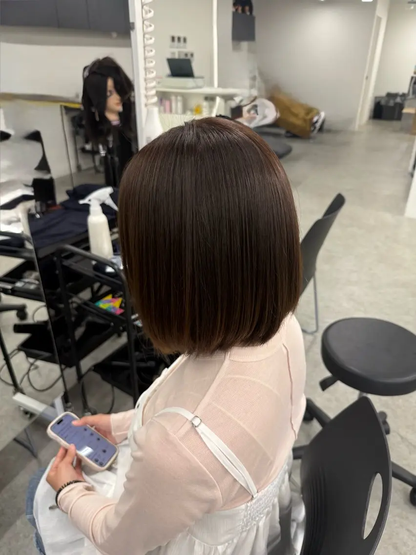 ショート カラー chino /艶カラー🤍のヘアスタイル