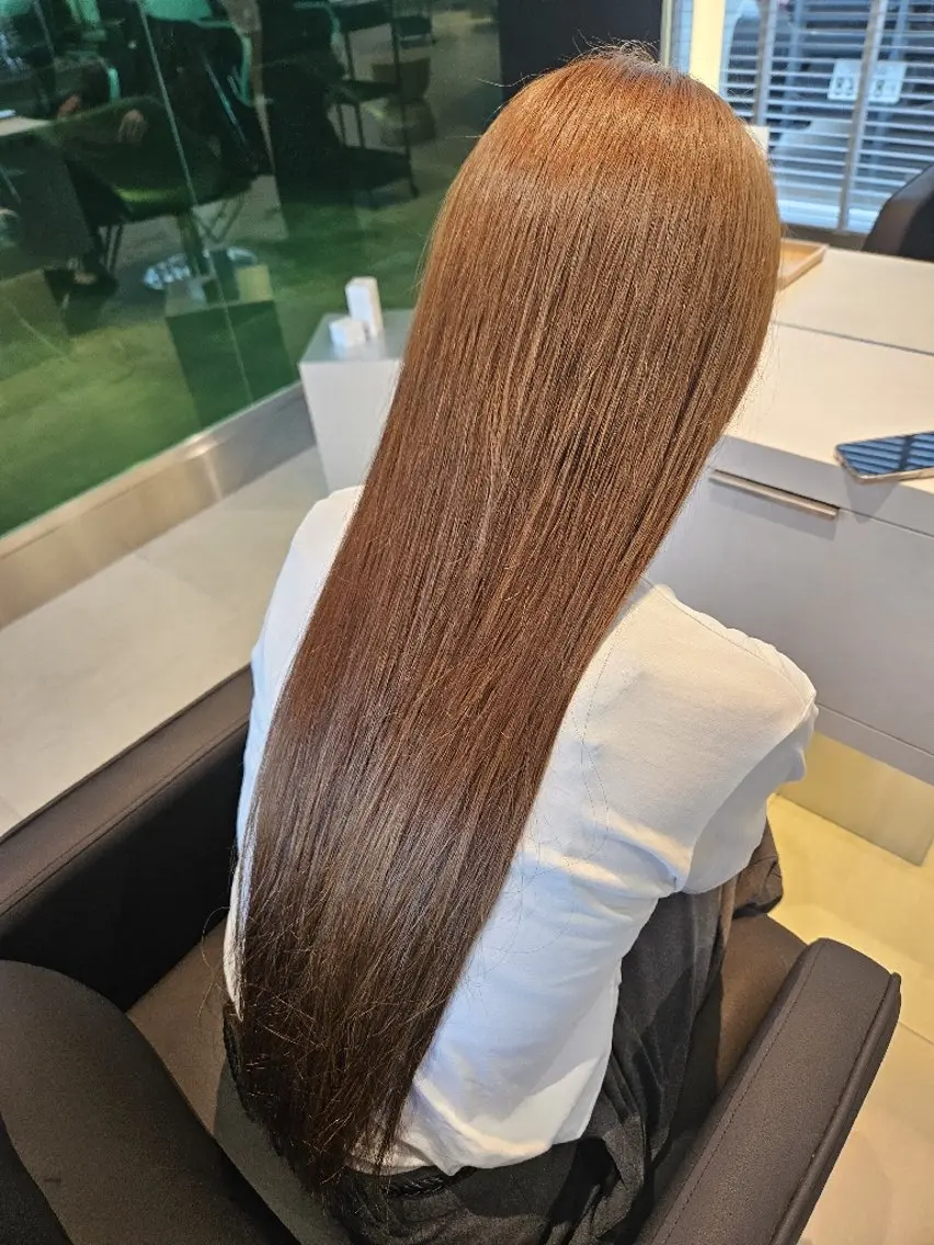 カラー 金子 翔紀のヘアスタイル