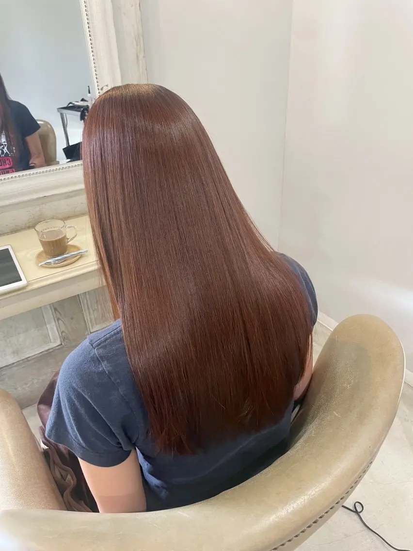 セミロング カラー 縮毛矯正 トリートメント 吉田 明弘のヘアスタイル