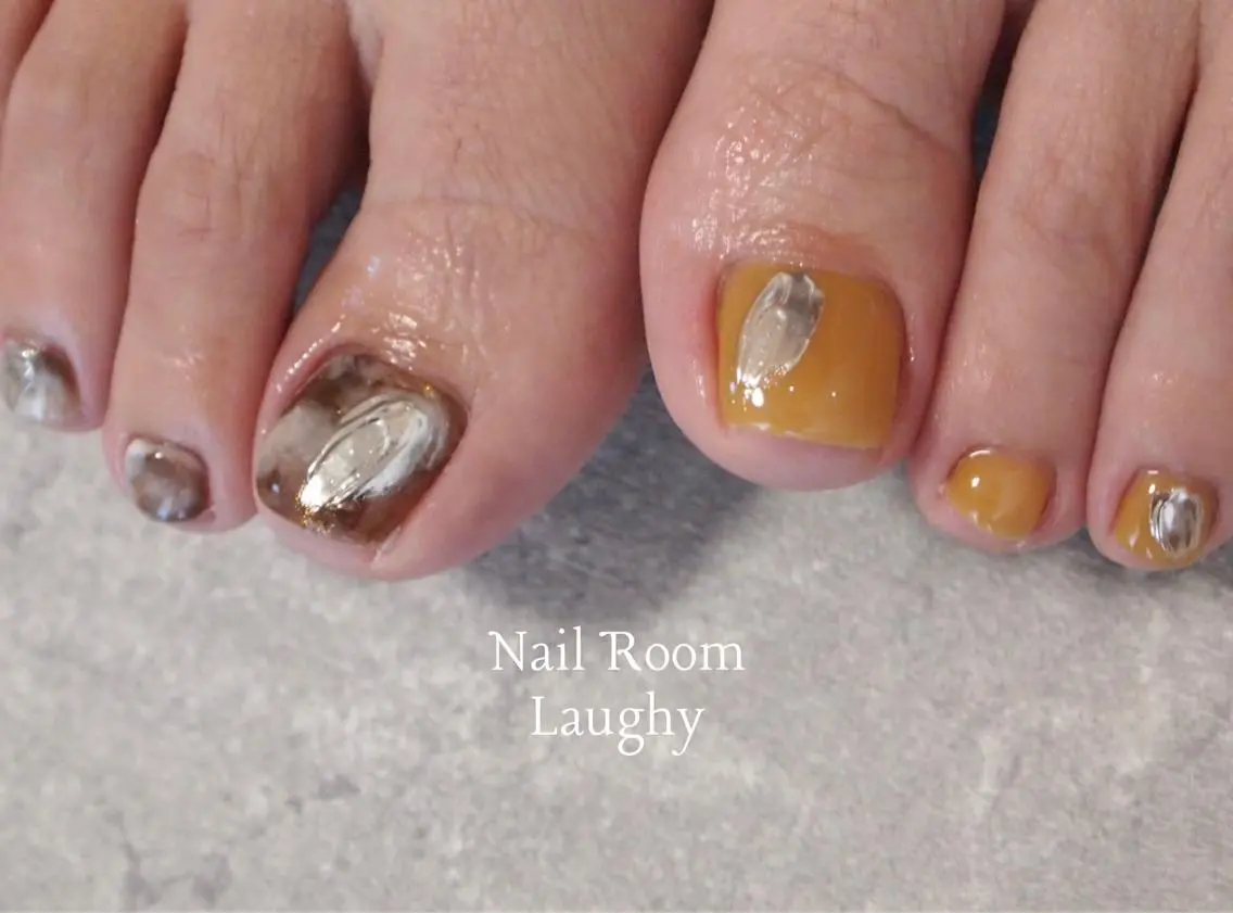 ネイル Nail Room Laughyのネイルデザイン