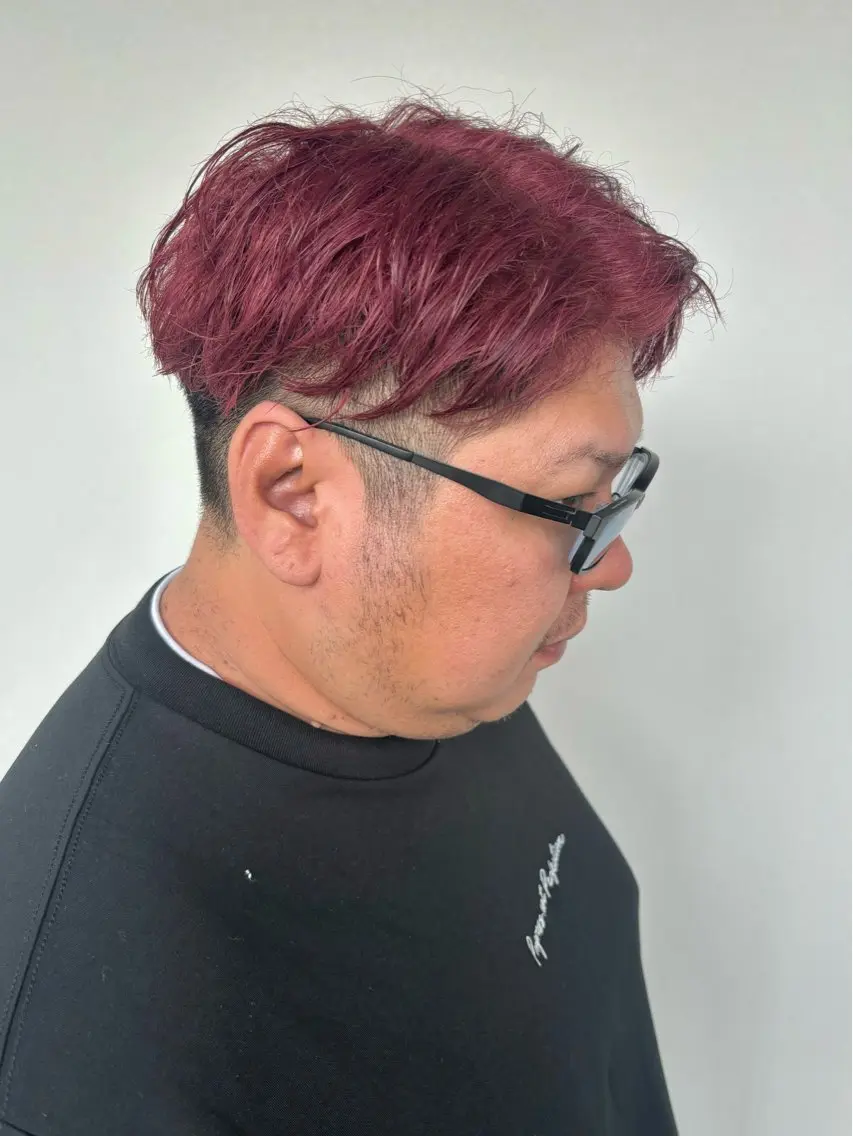 ショート カラー メンズ メンズブリーチ ブリーチ ダブルカラー レッドカラー 穐田 航のヘアスタイル