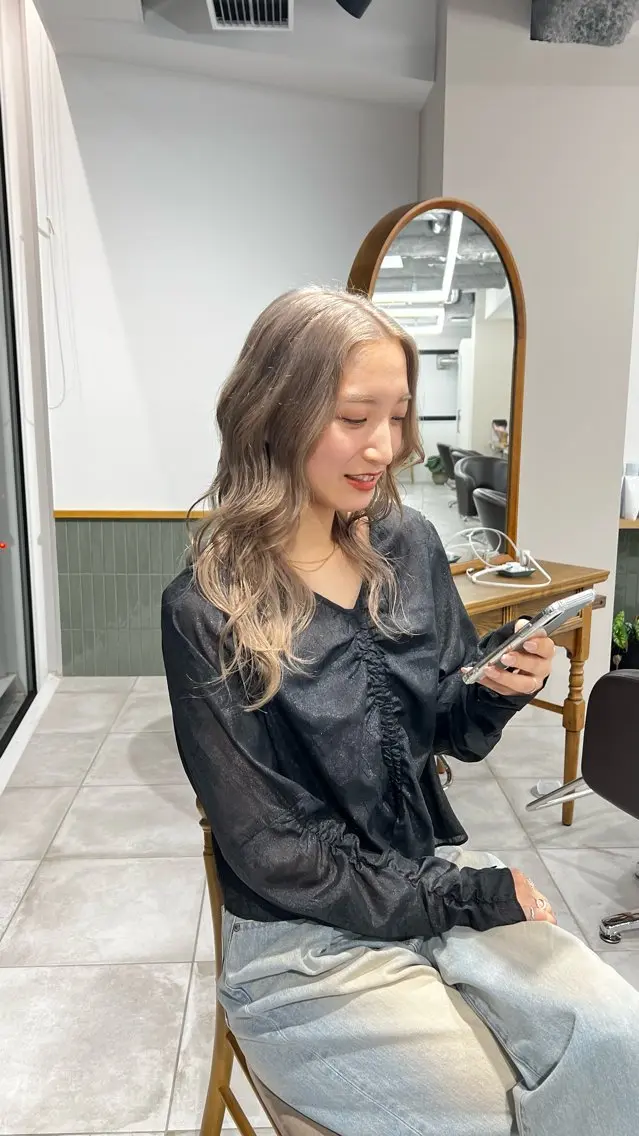 ロング カラー カット ヘアカラー トリートメント 赤みゼロ/透明感 カラー🔅KANTAのヘアスタイル