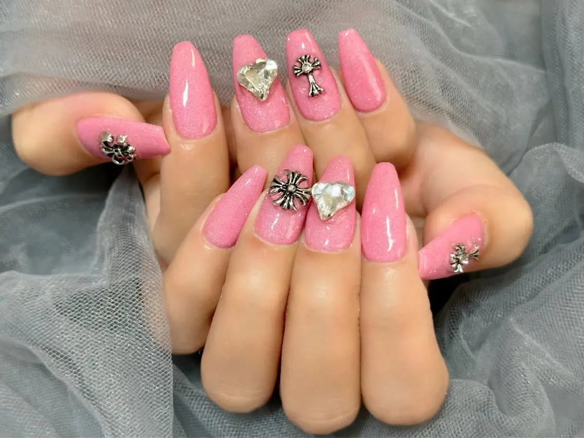 ネイル ラメ(グリッター) ピンク ハンドネイル Nail Salon KURELLYのネイルデザイン