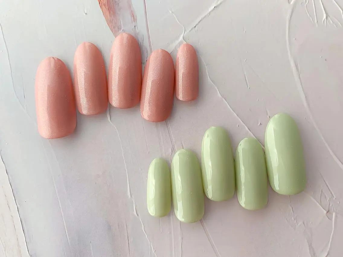 ネイル ラメ(グリッター) ワンカラーネイル 春ネイル 夏ネイル 冬ネイル FASTNAIL LOCO 昭島店のネイルデザイン