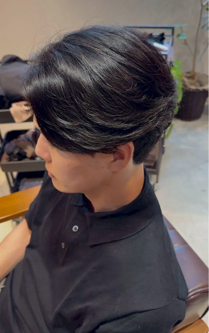 メンズ りき カラー縮毛 レディースも可能のヘアスタイル