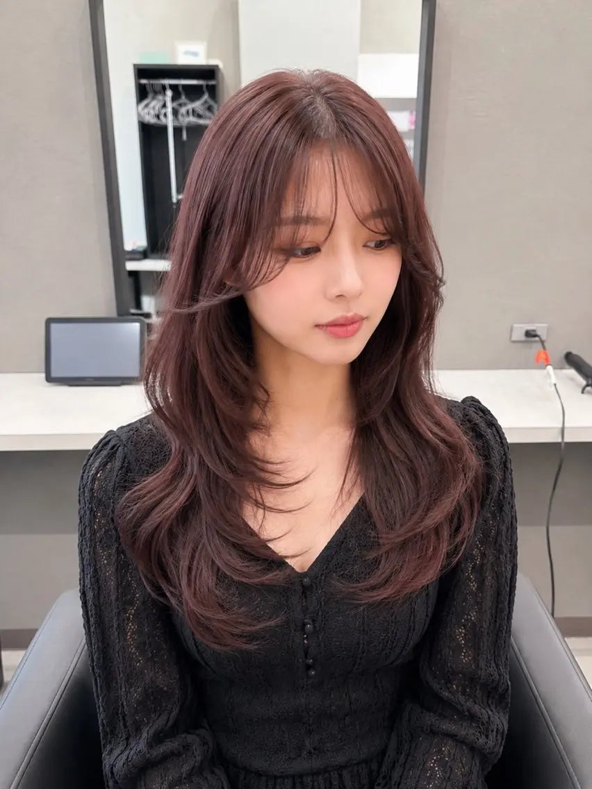 ロング 【韓国ヘア ×透明感カラー】芳川のヘアスタイル