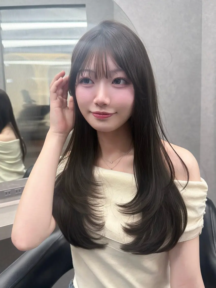 ロング カラー 韓国風ヘア レイヤーカット カット ヘアカラー トリートメント レイヤーカット /顔周り/和奏︎♪のヘアスタイル