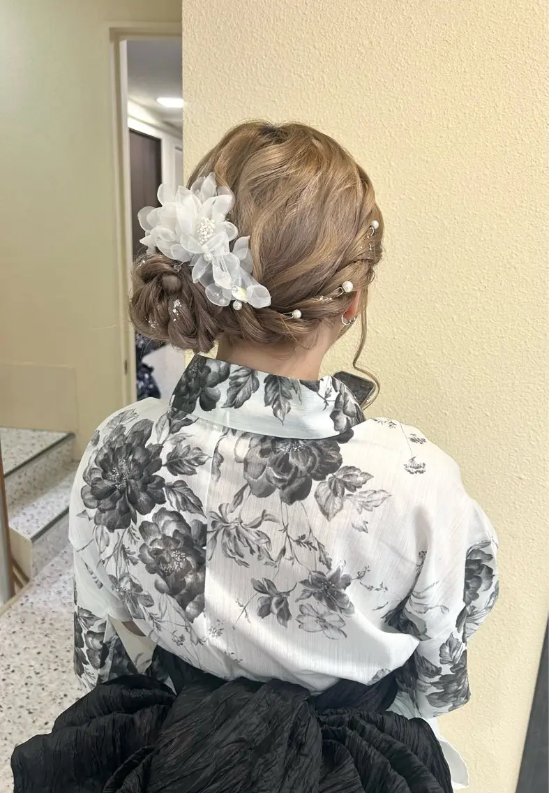 ロング Mila Hazukiのヘアスタイル