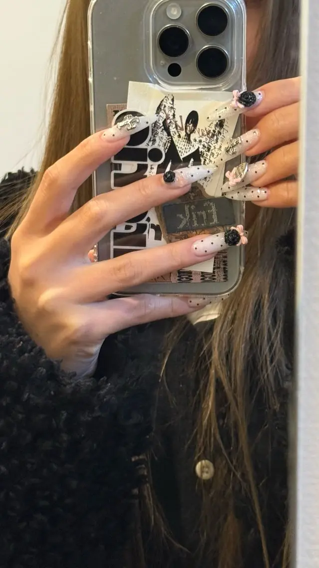 ネイル ハンドネイル AZ Nail aoiのネイルデザイン