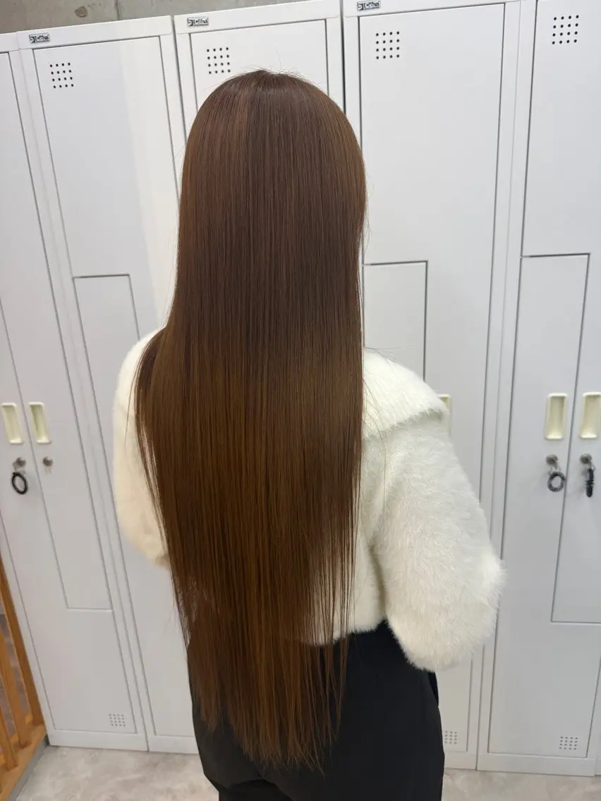 ロング カラー ブリーチ 透明感カラー ブリーチなしカラー トリートメント 秋山 七海のヘアスタイル