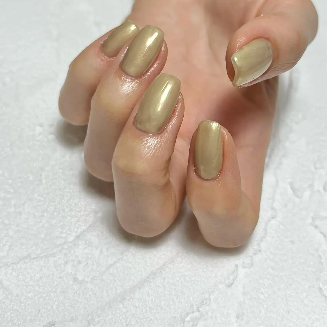 ネイル ゴールド ミラーネイル ハンドネイル vegh. nail/阿波座のネイルデザイン