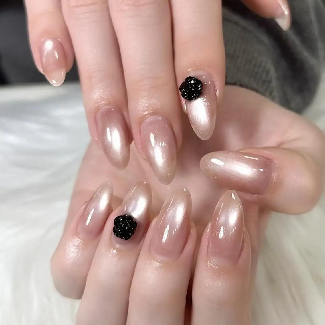 ネイル REBEST京橋 🦋Curumiのネイルデザイン