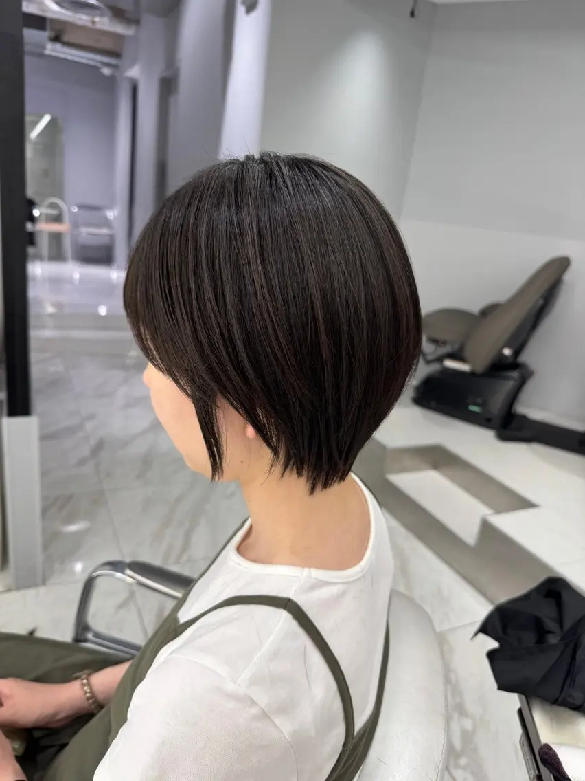 ショート 新宿ショートカット 🎀リサのヘアスタイル