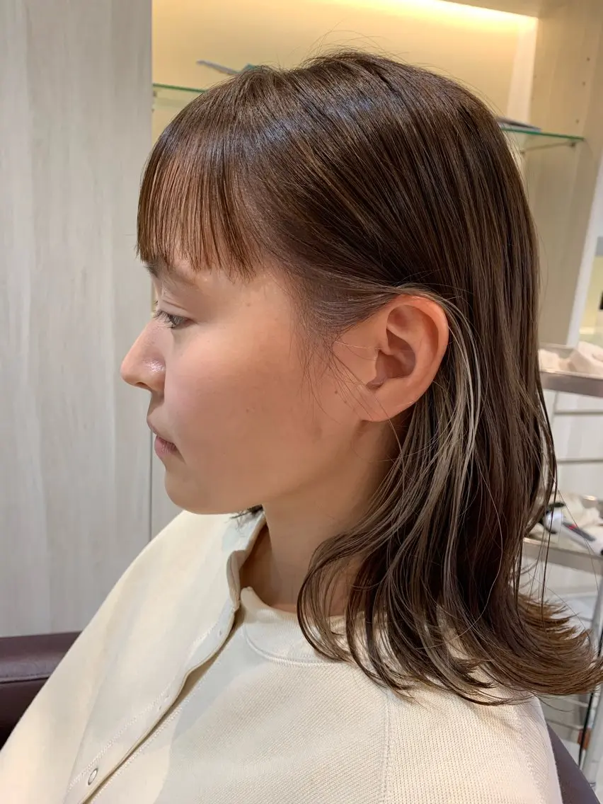 ミディアム カラー ブリーチ イヤリングカラー ヘアカラー トリートメント Yuuki🌷名古屋 栄 カラー/ボブのヘアスタイル