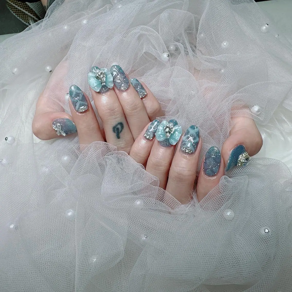 ネイル ハンドネイル ハンドケア For U nail スカルプ専門店のネイルデザイン