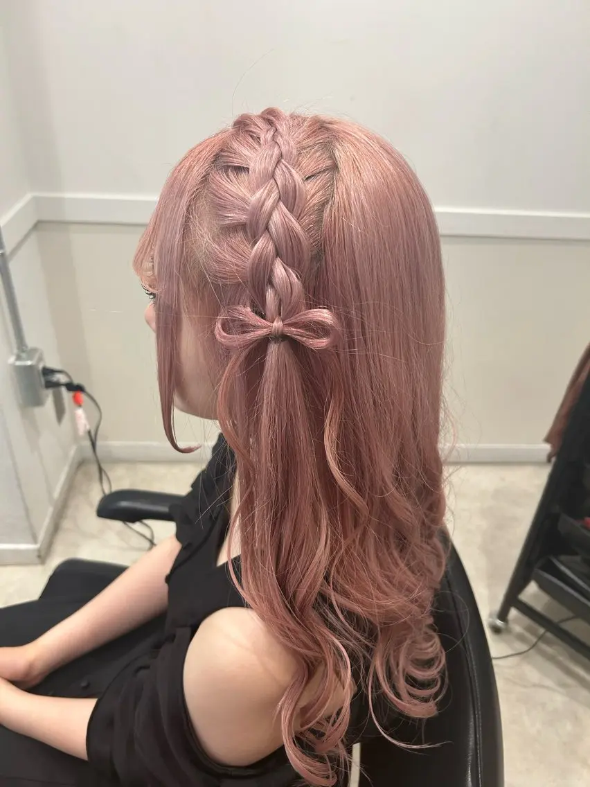ヘアアレンジ 🌈透け感カラー RINA🌈のヘアスタイル