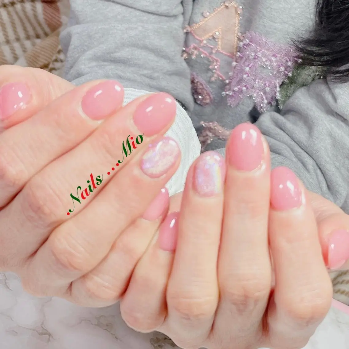 ネイル アートネイル ジェルネイル マグネットネイル ワンカラーネイル .Nails Mio 赤羽西ネイルサロンのネイルデザイン