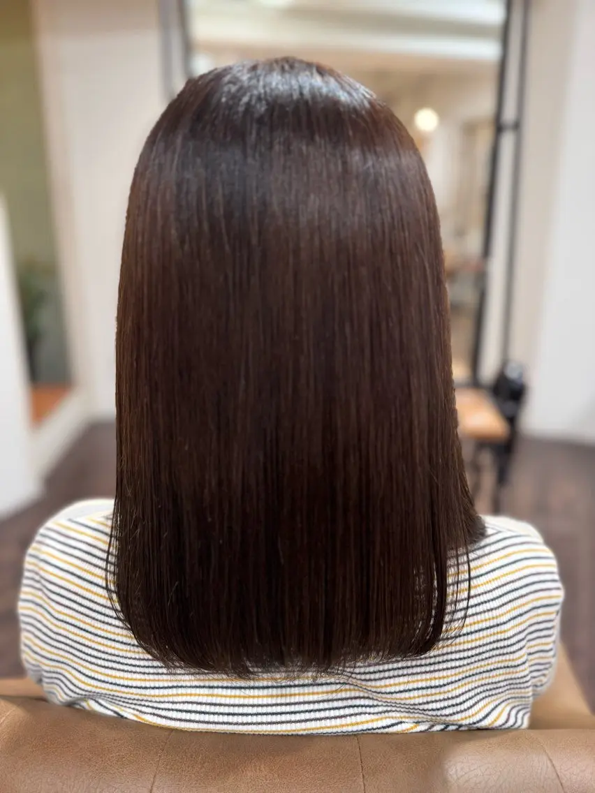 カラー ブラウンカラー モカブラウン ヘアカラー トリートメント 菰田 愛輝のヘアスタイル