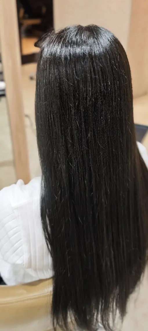 カラー ロング ブラウンカラー ダークブラウン ヘアカラー 稲山 純平のヘアスタイル