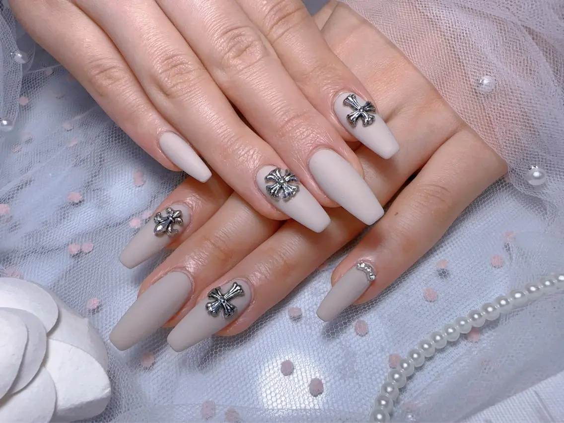 ネイル オーロラネイル フットネイル 韓国ネイル ラメ(グリッター) ラメグラデーション Belle nail salon 新小岩のネイルデザイン