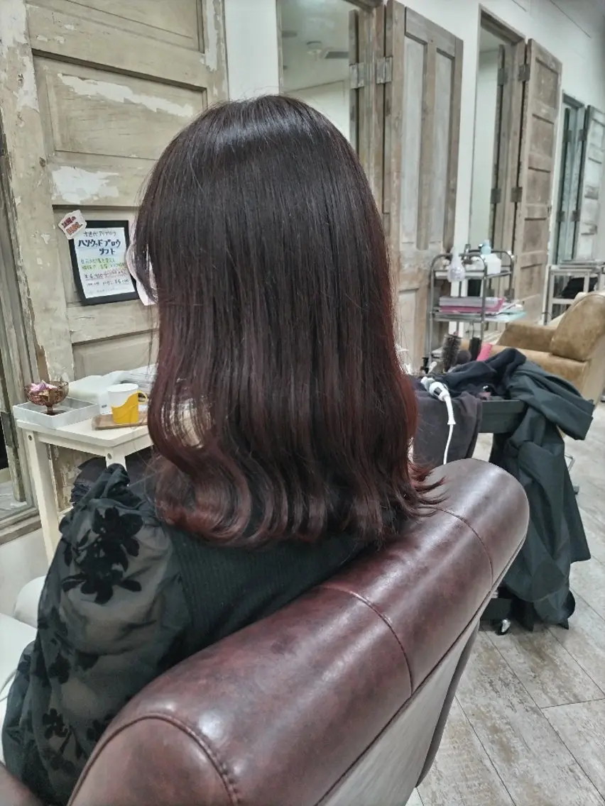 セミロング カラー ヘアカラー トリートメント 磯崎 美幸のヘアスタイル