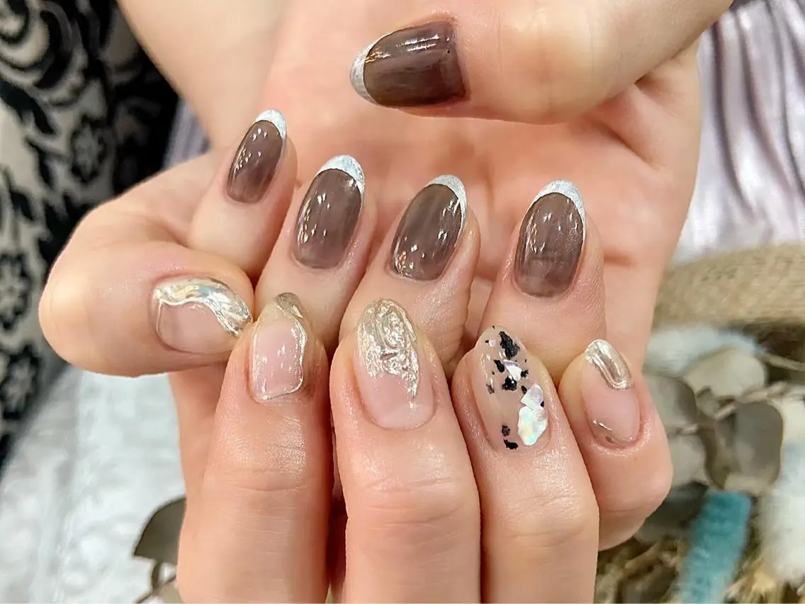ネイル nailsalon Mirrorのネイルデザイン
