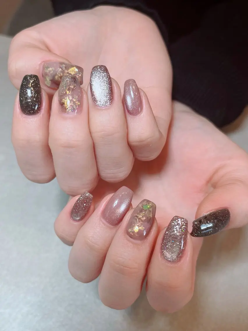 ネイル フラッシュネイル フラッシュマグ マグネットネイル ニュアンスネイル ハンドネイル RUI ☆のネイルデザイン