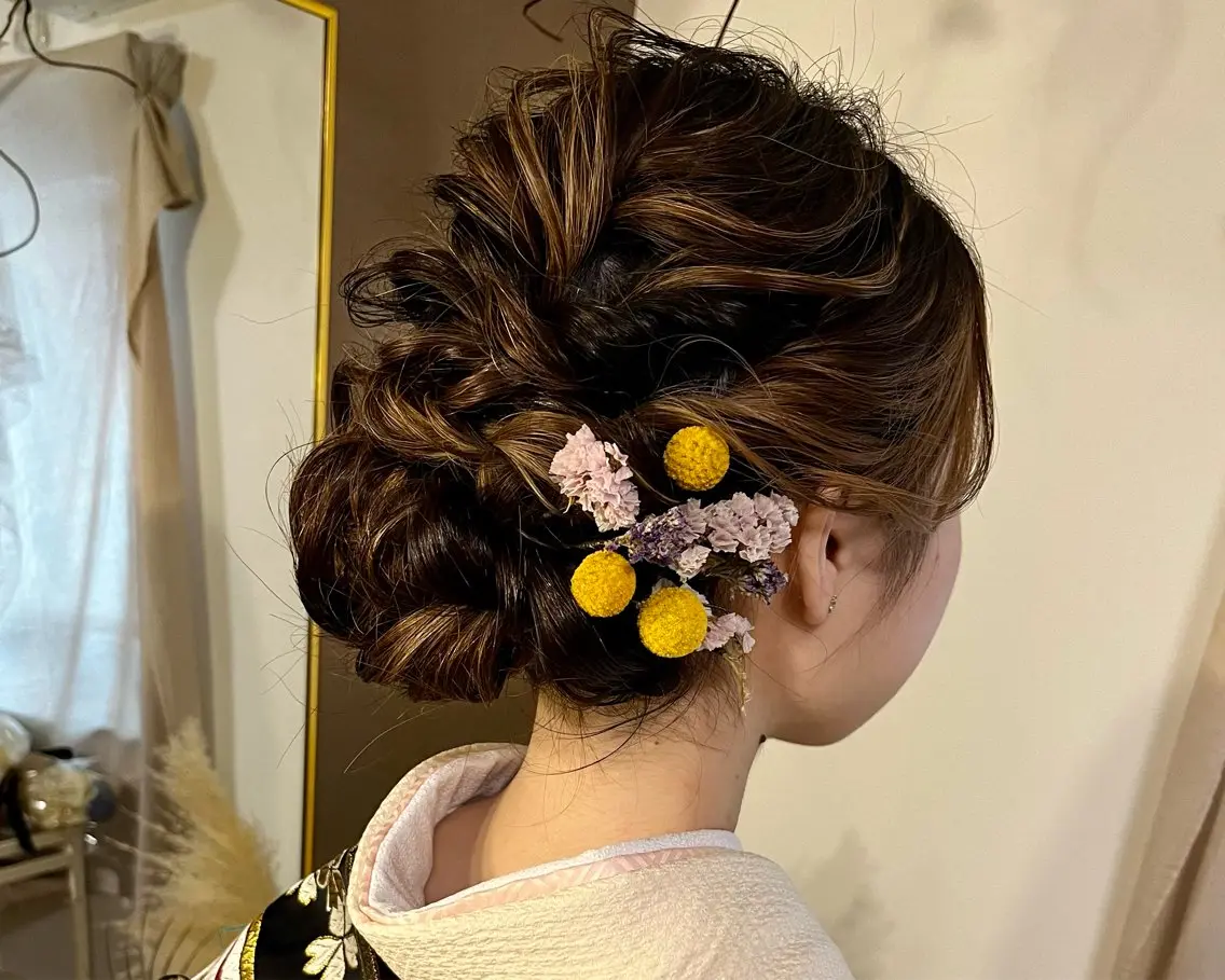 セミロング ヘアアレンジ Orla 🌿chiekoの眉毛・アイブロウイメージ