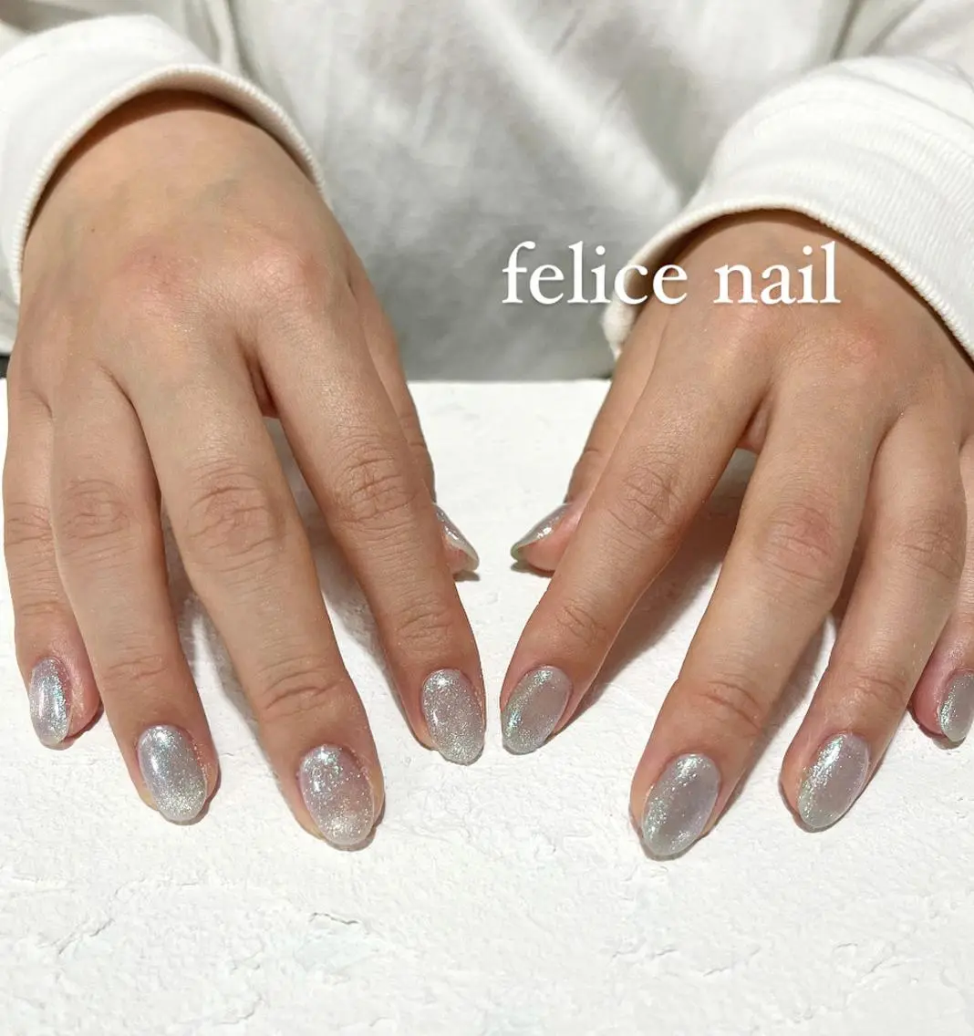 ネイル オーロラネイル 氷ネイル・うるうるネイル マグネットネイル ニュアンスネイル オフィスネイル felice nailのネイルデザイン