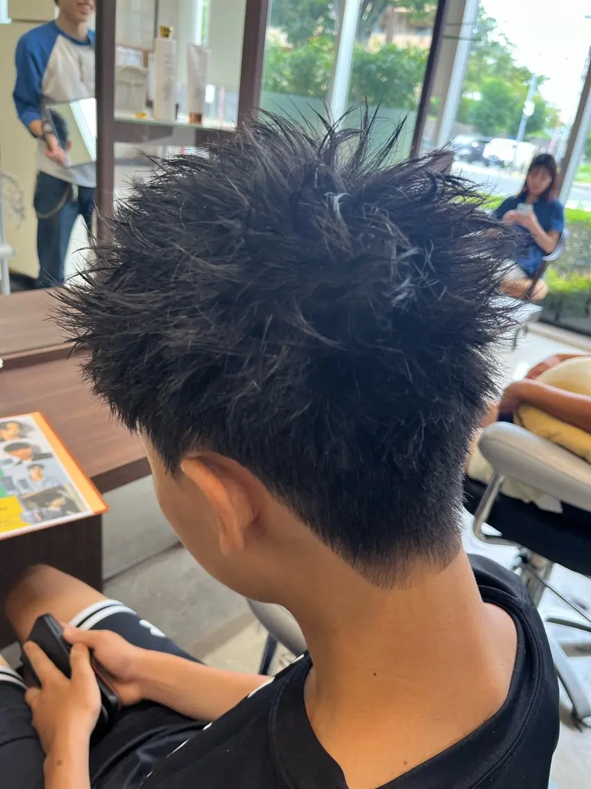 ショート メンズ スパイキーショート ショートヘア 🧊メンズ特化🧊 高木航希のヘアスタイル
