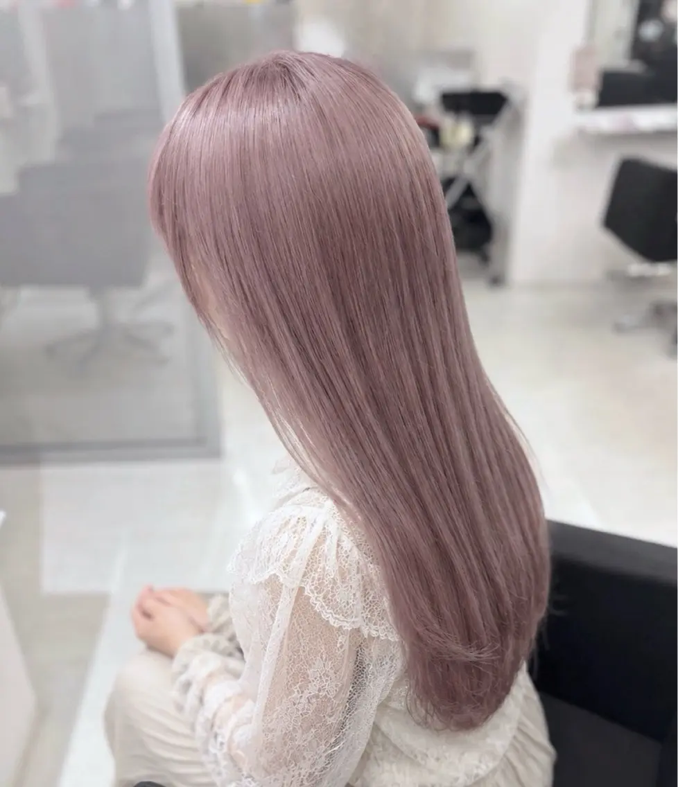 セミロング カラー 🖤ハイトーンカラ ー🖤/ここなのヘアスタイル