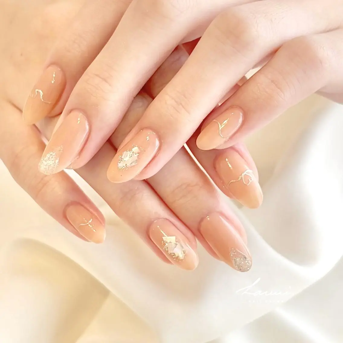 ネイル ジェルネイル パラジェル Laumi NAIL SALON/新宿南口のネイルデザイン