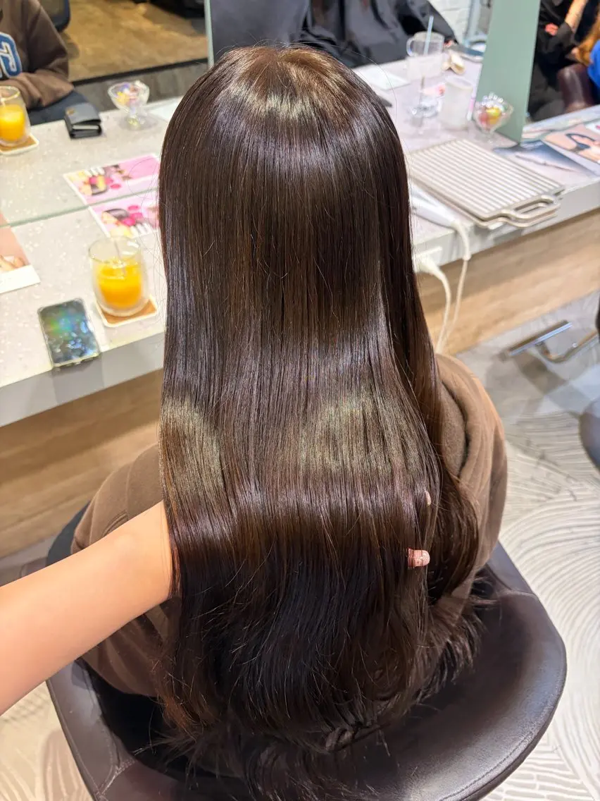 ロング ヘアカラー 彩菜/透明感艶カラー /赤み消しカラーのヘアスタイル