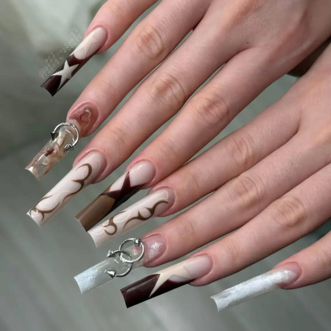 ネイル ブラウン ジェルネイル 韓国ネイル ロングネイル ニュアンスネイル ハンドネイル Umee Nailのネイルデザイン