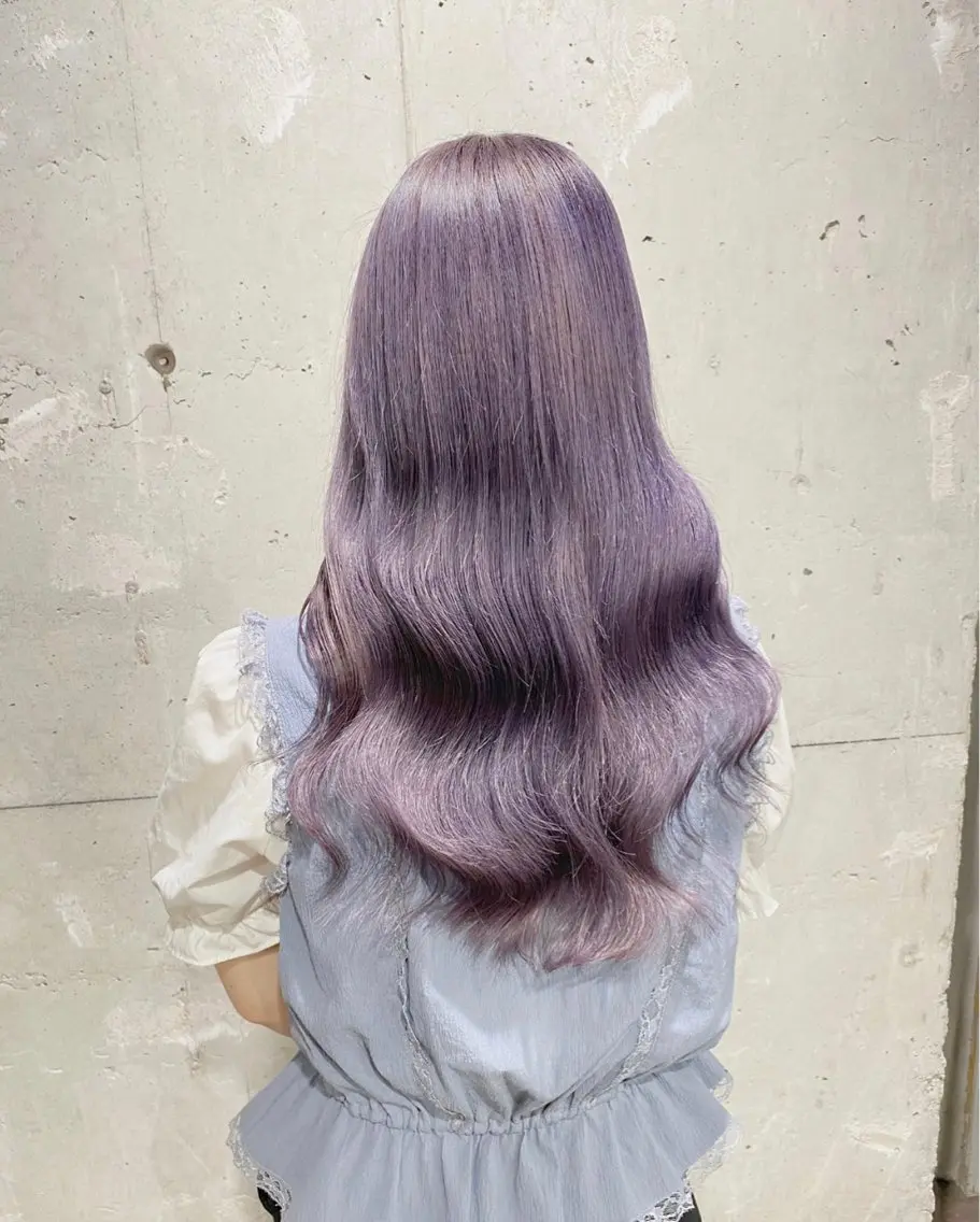 ロング 🍀yuria/ハイ トーン/ペールカラーのヘアスタイル