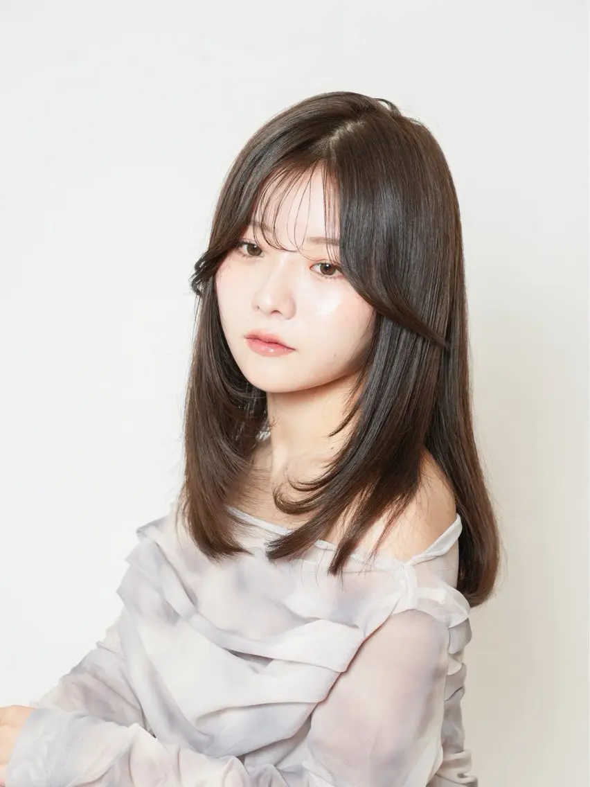 【顔まわりを可愛く】韓国風レイヤーカット+髪質改善ワンカラー+ケラチントリートメントの写真