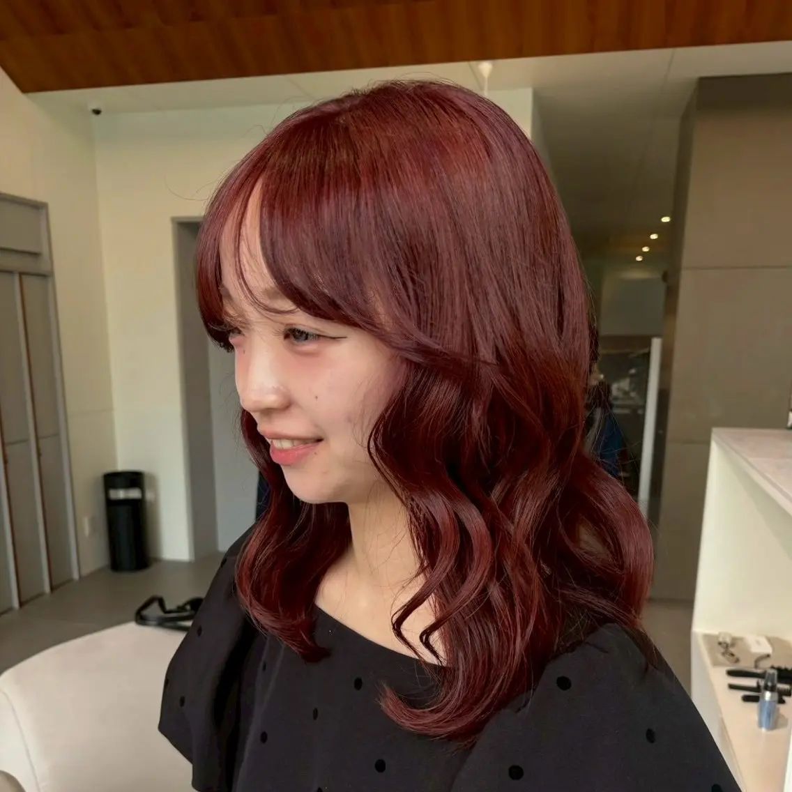 ミディアム カラー ヘアカラー トリートメント あやか🩰 カラーモデル/栄のヘアスタイル