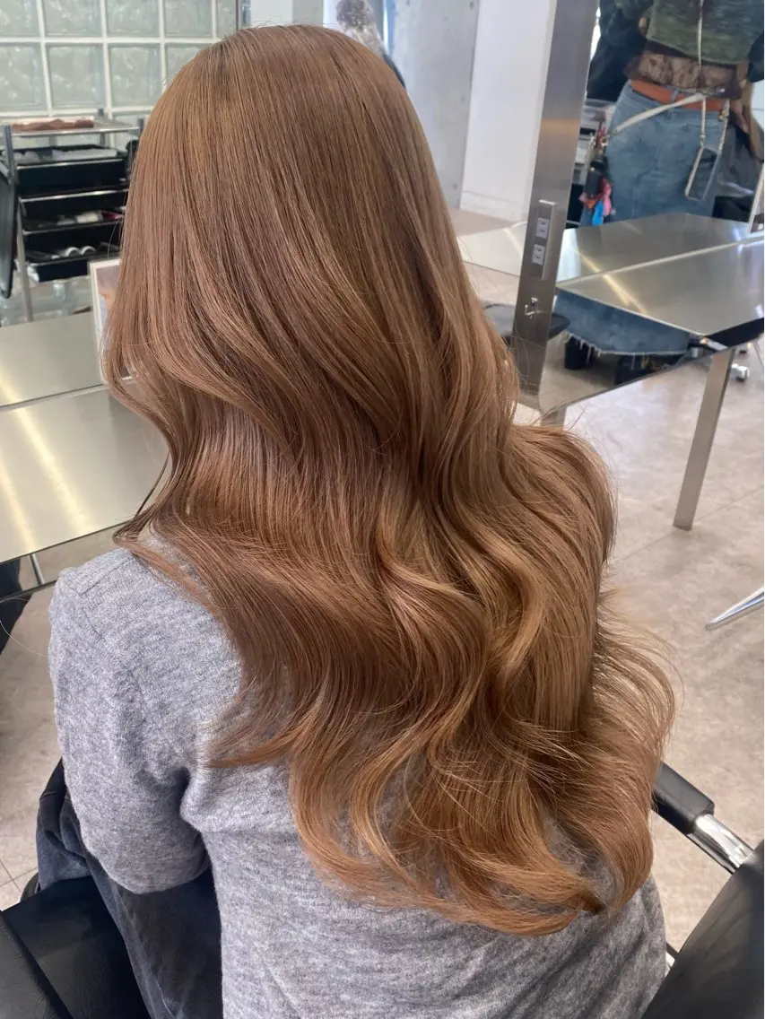 ロング カラー アッシュ ベージュカラー 黒髪 ブリーチ ブルーカラー ヒヤジョウ ユウナ/cinqのヘアスタイル